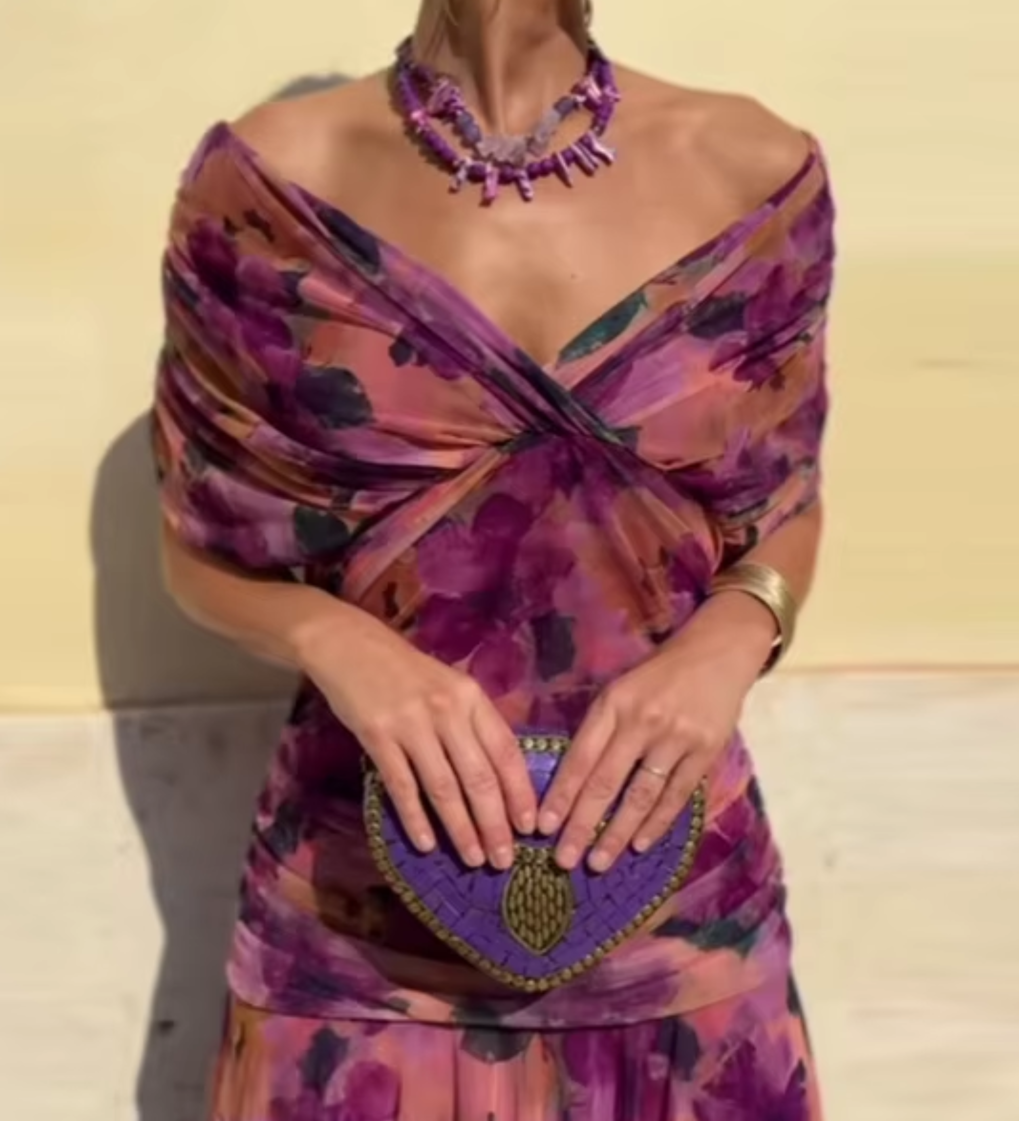 Louise | Elegantné maxi šaty s V-výstrihom